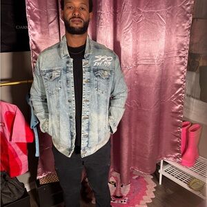 Men's Light Blue Denim Jacket